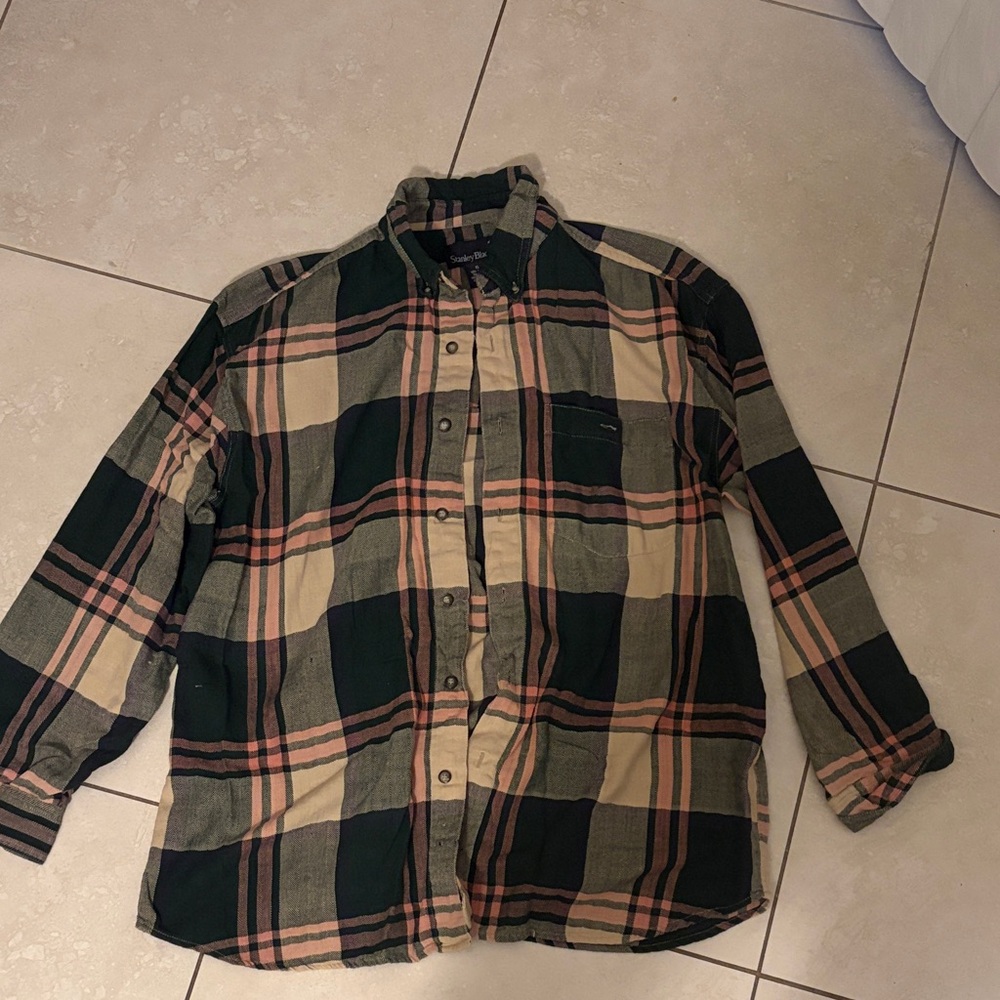 Men's Casual Plaid Button-Down Shirt
